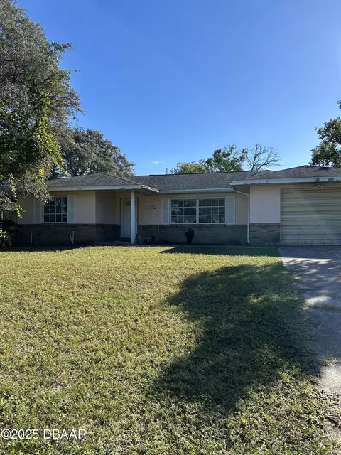 1282 Abagail Dr, Deltona, FL 32725
