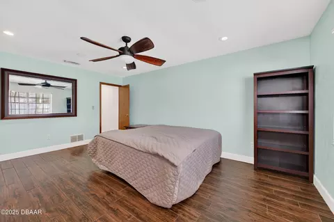 Bedroom - 814 E River Oak Dr, Ormond Beach, FL 32174 photo 2 of 4