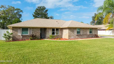 Exterior - 814 E River Oak Dr, Ormond Beach, FL 32174 photo 2 of 7