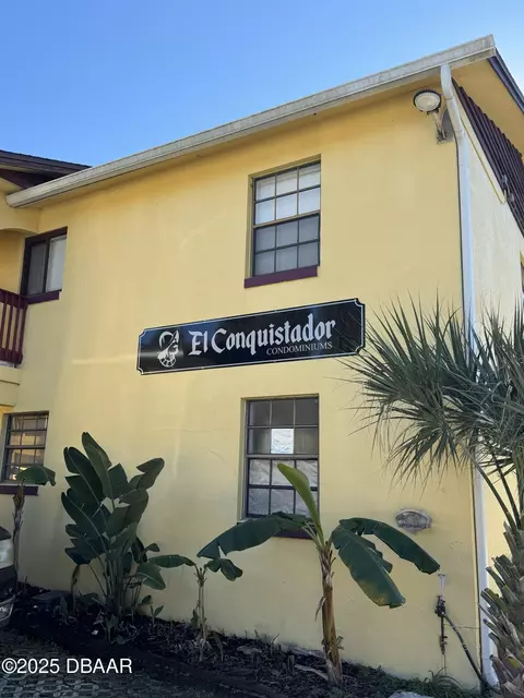216 Glenview Blvd, Daytona Beach, FL 32118