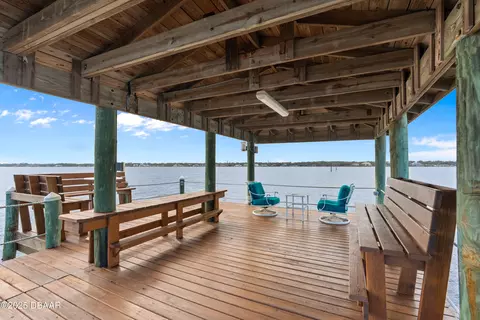 Exterior - 1210 John Anderson Dr, Ormond Beach, FL 32176 photo 5 of 7