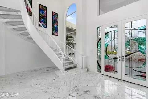 Entry Way - 1210 John Anderson Dr, Ormond Beach, FL 32176 photo 2 of 3