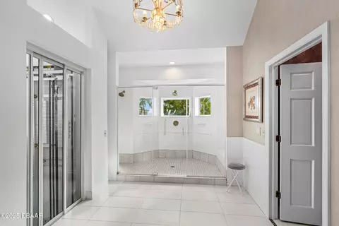 Bath - 1210 John Anderson Dr, Ormond Beach, FL 32176 photo 4 of 7