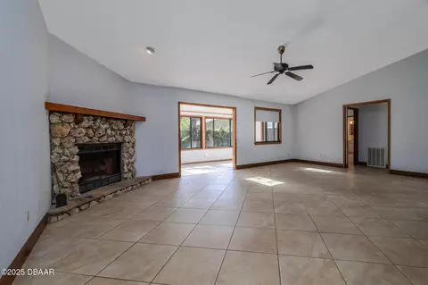 Living - 909 Brookside Dr, Ormond Beach, FL 32174 photo 1 of 3