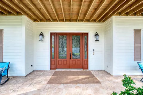 Exterior - 20 Spanish Oak Ln, Ormond Beach, FL 32174 photo 3 of 24