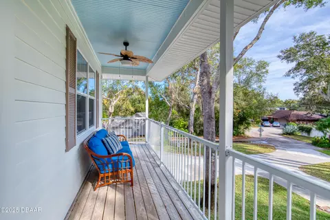 Exterior - 20 Spanish Oak Ln, Ormond Beach, FL 32174 photo 11 of 24