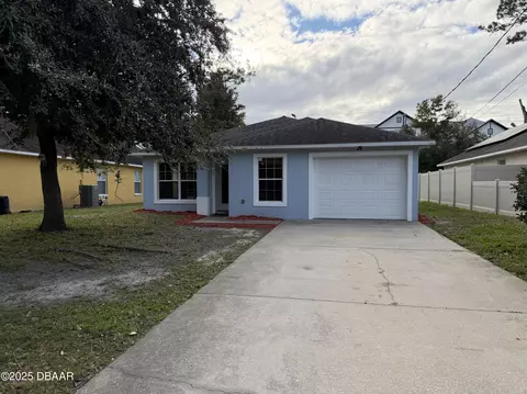 724 Iowa St, Daytona Beach, FL 32114