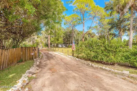 930 932 15th St, Holly Hill, FL 32117