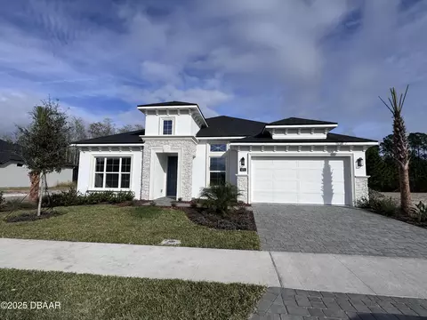 472 Mosaic Blvd, Daytona Beach, FL 32124