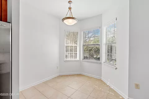 Dining - 215 Bayberry Cir, Saint Augustine, FL 32086 photo 2 of 2