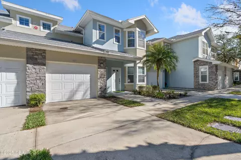 Exterior - 215 Bayberry Cir, Saint Augustine, FL 32086 photo 3 of 11