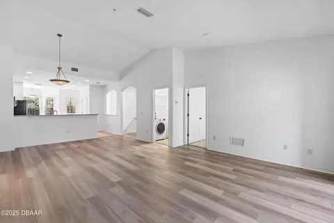 Living - 215 Bayberry Cir, Saint Augustine, FL 32086 photo 5 of 5
