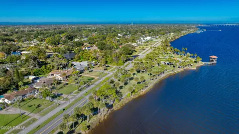 View/Area - 926 S Beach St, Ormond Beach, FL 32174 photo 9 of 19