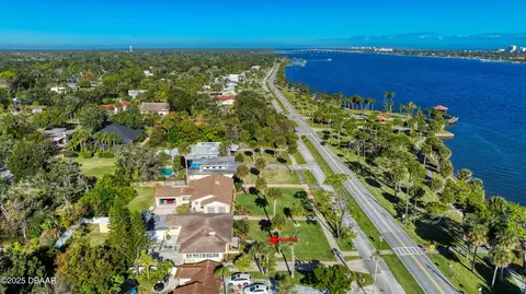 View/Area - 926 S Beach St, Ormond Beach, FL 32174 photo 10 of 19