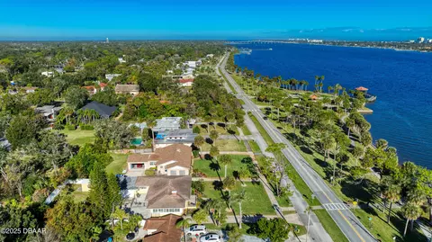 View/Area - 926 S Beach St, Ormond Beach, FL 32174 photo 11 of 19