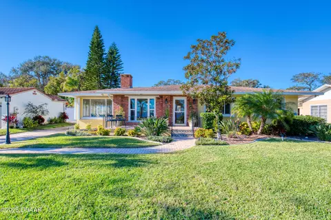 926 S Beach St, Ormond Beach, FL 32174