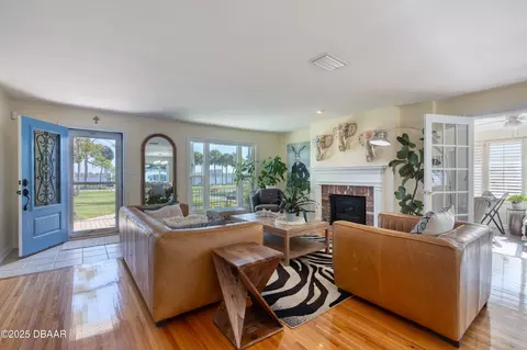 Other - 926 S Beach St, Ormond Beach, FL 32174 photo 3 of 14
