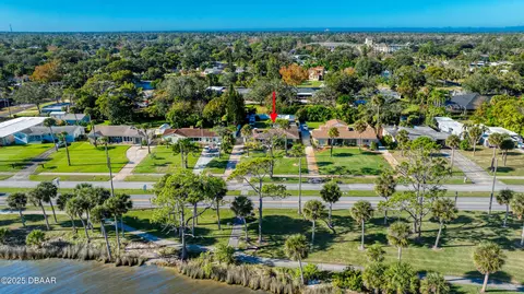 View/Area - 926 S Beach St, Ormond Beach, FL 32174 photo 7 of 19