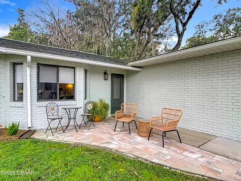 Exterior - 3410 Mango Tree Dr, Edgewater, FL 32141 photo 4 of 13