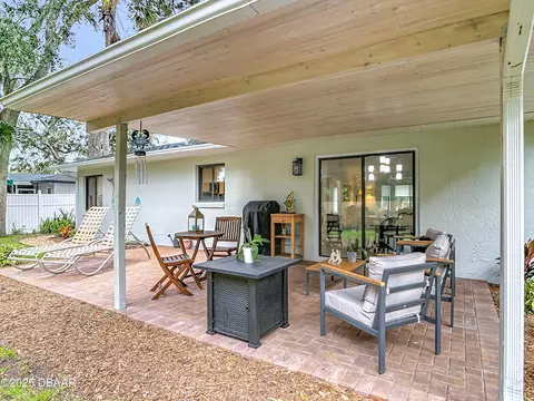 Exterior - 3410 Mango Tree Dr, Edgewater, FL 32141 photo 6 of 13
