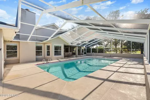 Exterior - 33 Magnolia Dr N, Ormond Beach, FL 32174 photo 6 of 15