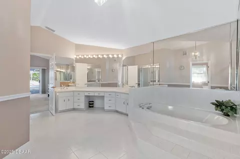 Bath - 33 Magnolia Dr N, Ormond Beach, FL 32174 photo 2 of 5