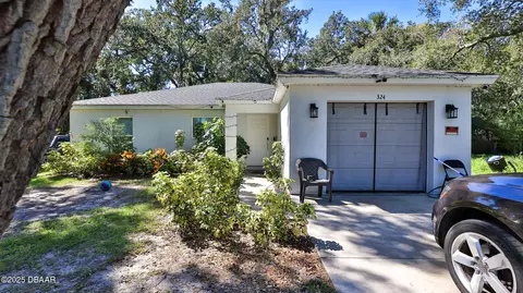 324 N Caroline St, Daytona Beach, FL 32114