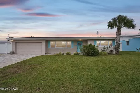 915 Princeton Ave, Ormond Beach, FL 32176