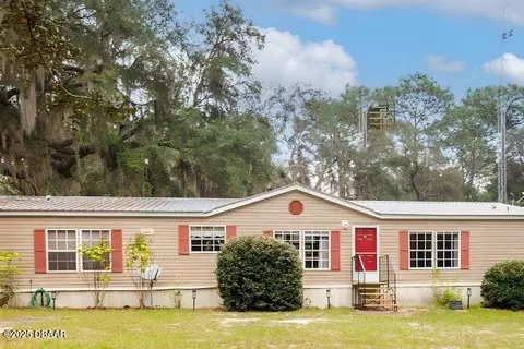 104 Penny Acres Ln, Welaka, FL 32193