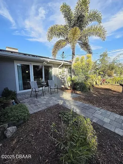 Exterior - 110 Ellicott Dr, Ormond Beach, FL 32176 photo 4 of 8