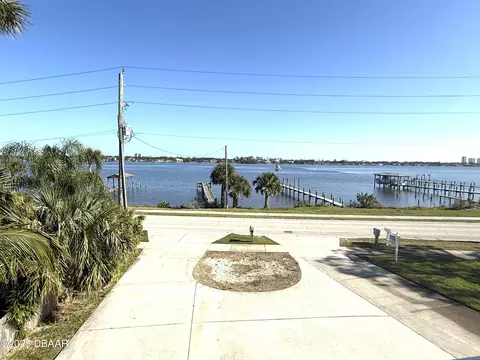 232 S Beach St, Ormond Beach, FL 32174 photo 4