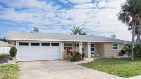 1735 S Palmetto Ave, South Daytona, FL 32119