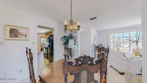 24 Seabridge Dr, Ormond Beach, FL 32176 photo 6