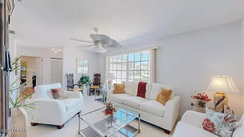 24 Seabridge Dr, Ormond Beach, FL 32176 photo 4