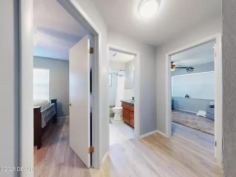 Entry Way - 16 Oak Ave, Ormond Beach, FL 32174 photo 1 of 1