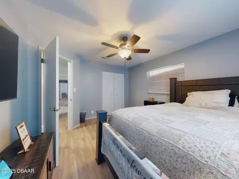 Bedroom - 16 Oak Ave, Ormond Beach, FL 32174 photo 3 of 11