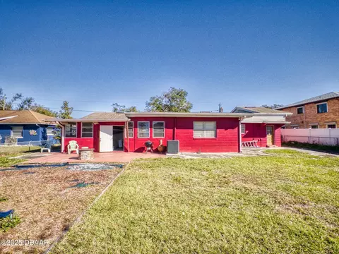 Exterior - 16 Oak Ave, Ormond Beach, FL 32174 photo 6 of 12