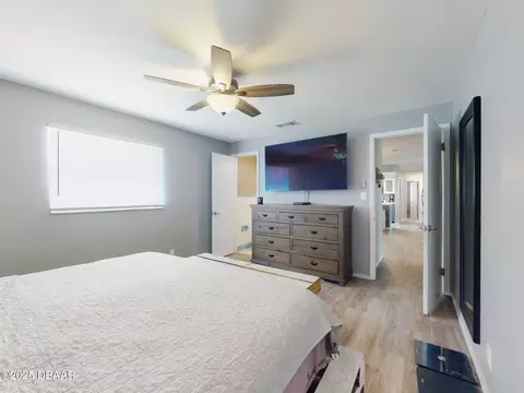 Bedroom - 16 Oak Ave, Ormond Beach, FL 32174 photo 10 of 11