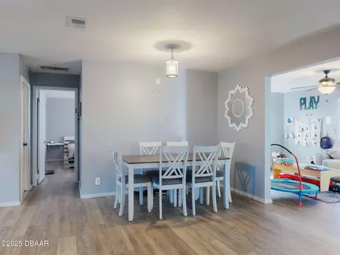 Dining - 16 Oak Ave, Ormond Beach, FL 32174 photo 2 of 4