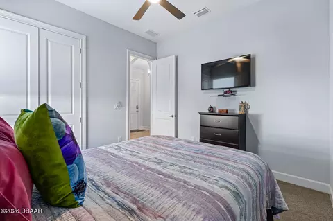 Bedroom - 655 Southlake Dr, Ormond Beach, FL 32174 photo 6 of 10