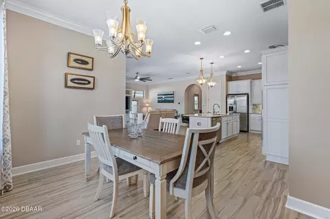 Dining - 655 Southlake Dr, Ormond Beach, FL 32174 photo 2 of 4