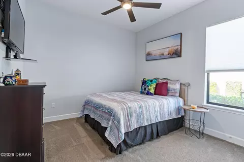 Bedroom - 655 Southlake Dr, Ormond Beach, FL 32174 photo 5 of 10