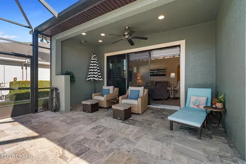 Exterior - 655 Southlake Dr, Ormond Beach, FL 32174 photo 2 of 12
