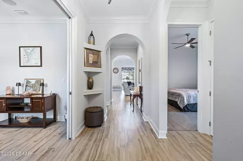 Entry Way - 655 Southlake Dr, Ormond Beach, FL 32174 photo 2 of 4