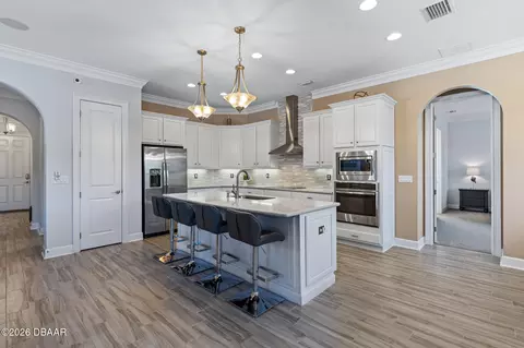 Kitchen - 655 Southlake Dr, Ormond Beach, FL 32174 photo 1 of 6