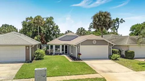 1013 Belleflower Dr, Port Orange, FL 32127