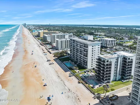 View/Area - 111 S Atlantic Ave, Ormond Beach, FL 32176 photo 2 of 3