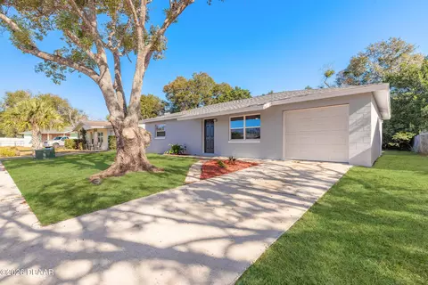 1821 Palmer Dr, Ormond Beach, FL 32174