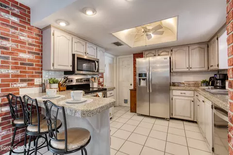 Kitchen - 83 Sanchez Ave, Ormond Beach, FL 32174 photo 1 of 3