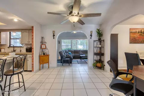 Entry Way - 83 Sanchez Ave, Ormond Beach, FL 32174 photo 1 of 5